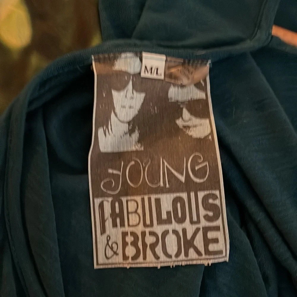 YOUNG Fabulous & Broke Swoon Tee, M/L, EUC - Picture 6 of 6